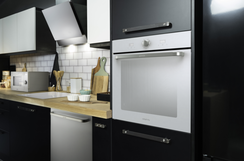 OVEN BO3CO8S01-1-BOS6737SYW GOR