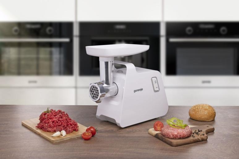 MEAT GRINDER MG1701W GOR