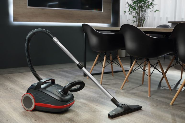 VACUUM CLEANER VCEA22GPRBK