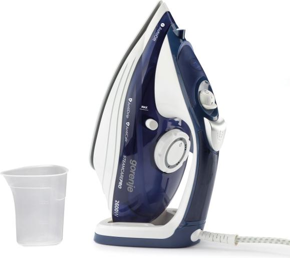 STEAM IRON SIH2600BLC