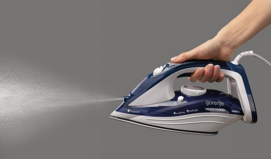 STEAM IRON SIH2600BLC