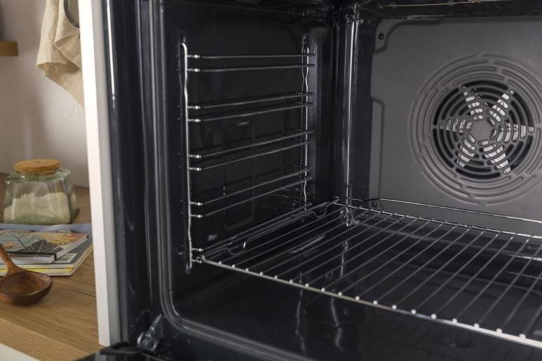 OVEN BO3SA7C02-1-BSA6737E15X GOR