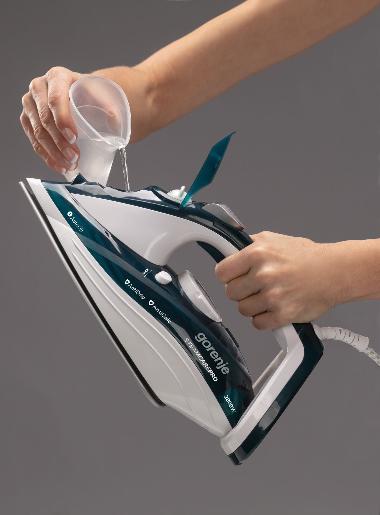 STEAM IRON SIH2800TQC