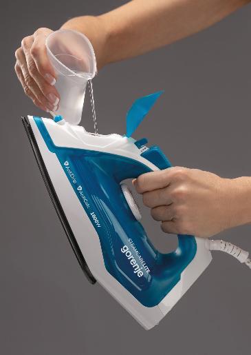 STEAM IRON SIH1800BLT