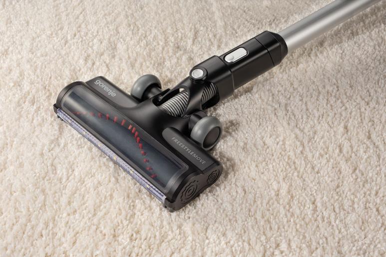 VACUUM CLEANER SVC252FMBK