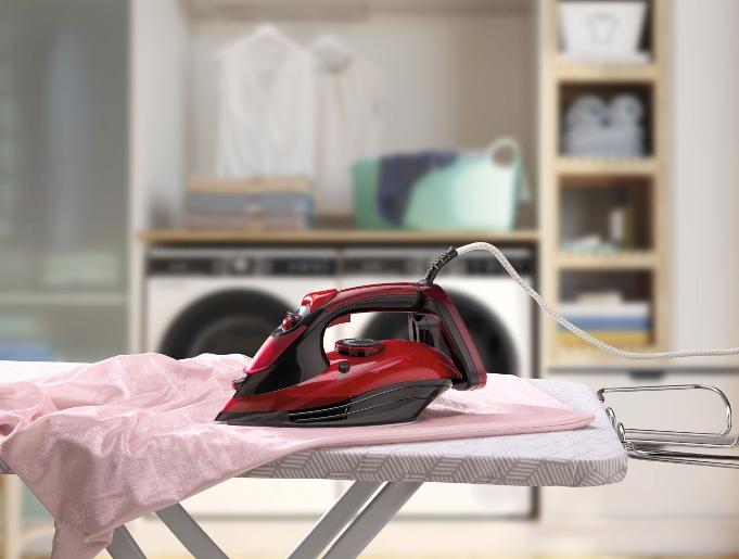 STEAM IRON SIH2800BF GOR