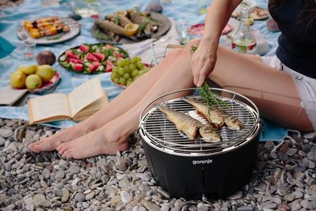 CHARCOAL GRILL BARBYQ BY