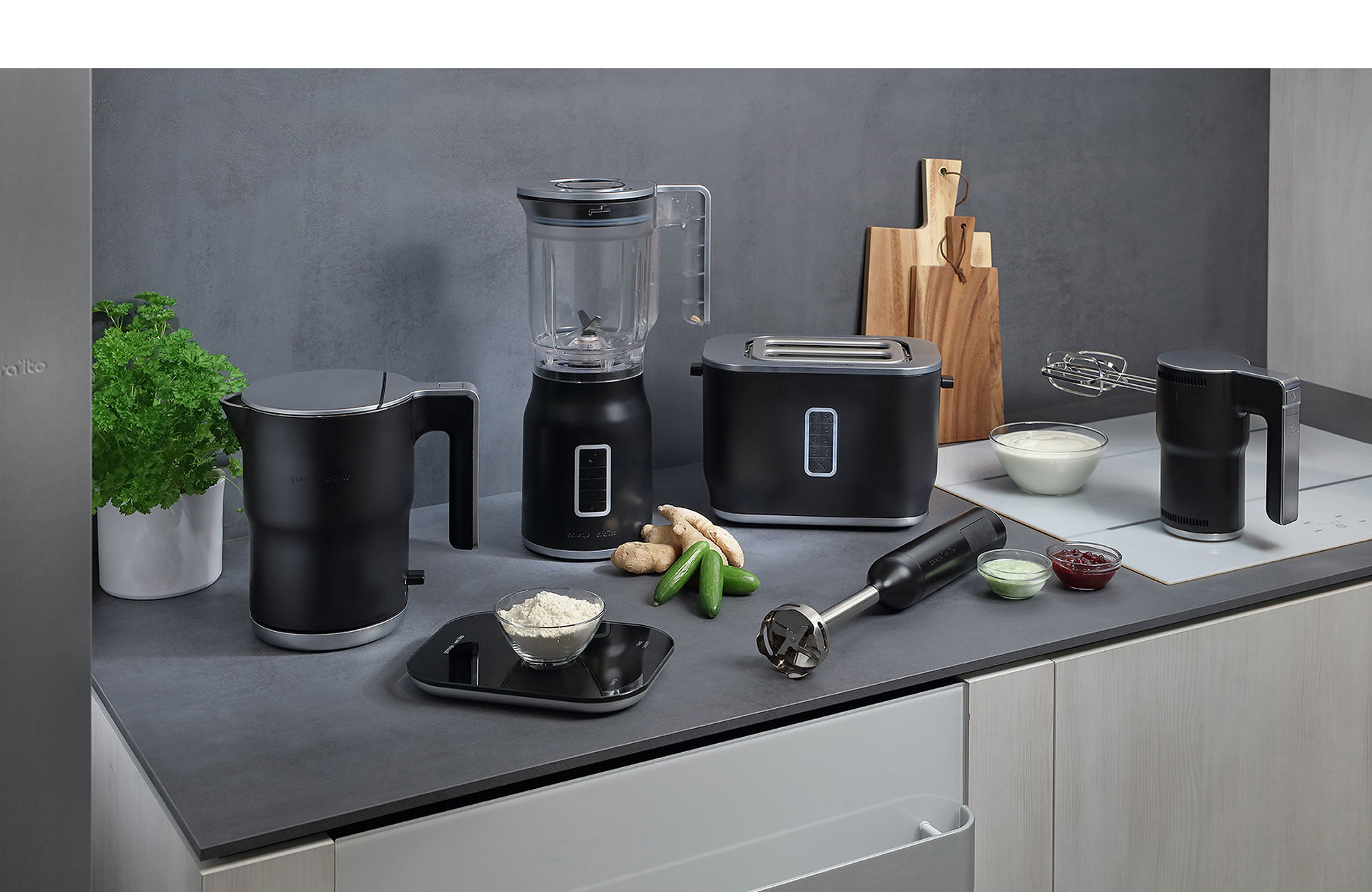 Gorenje by Ora Ito - Black | gorenje-at